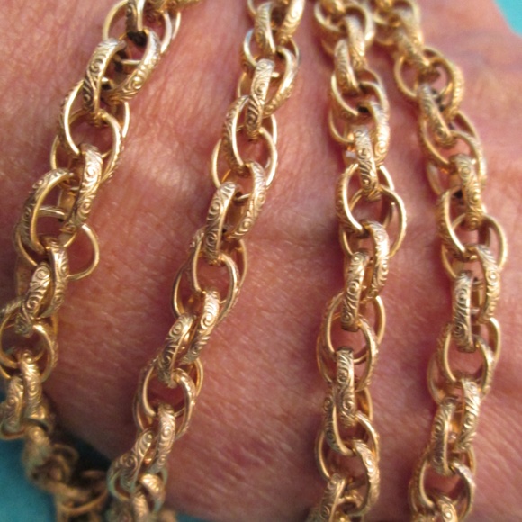 Designer 12kt.gold filled HEAVY 24" Chain>Vintage, For Men or Women - Picture 2 of 7